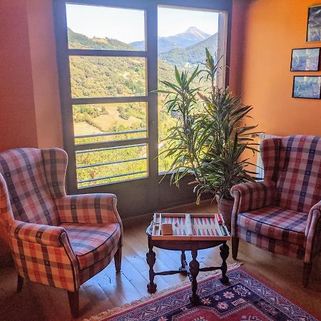 Lomeña Olmares Terrace Apartment - Picos De Europa מראה חיצוני תמונה